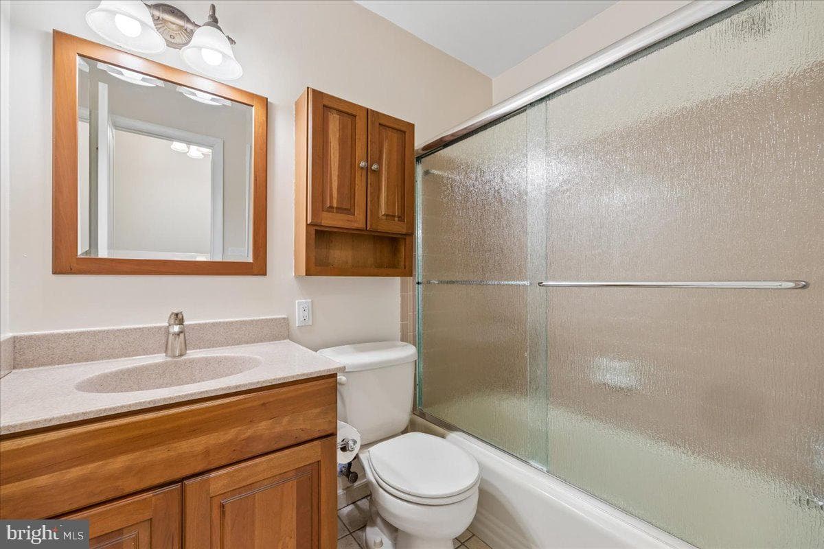 11315 Gainsborough Road photo 50