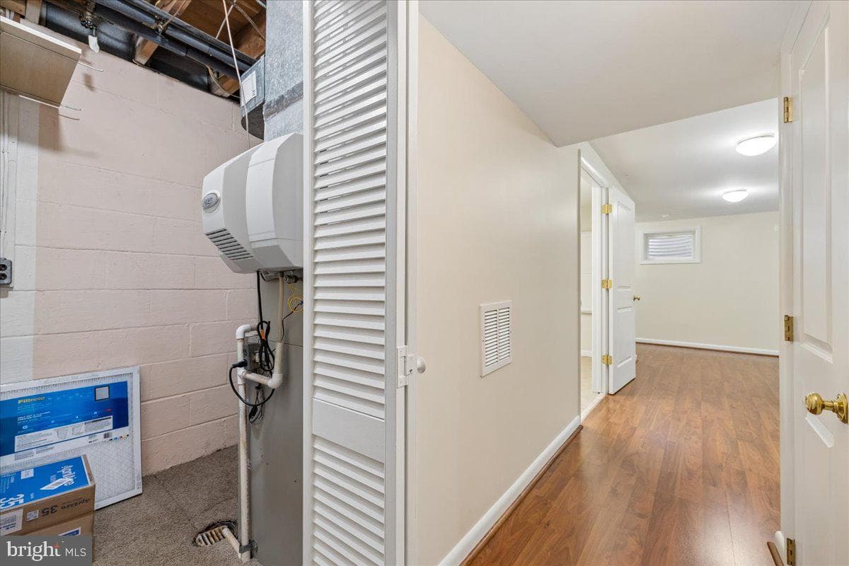 11315 Gainsborough Road photo 60