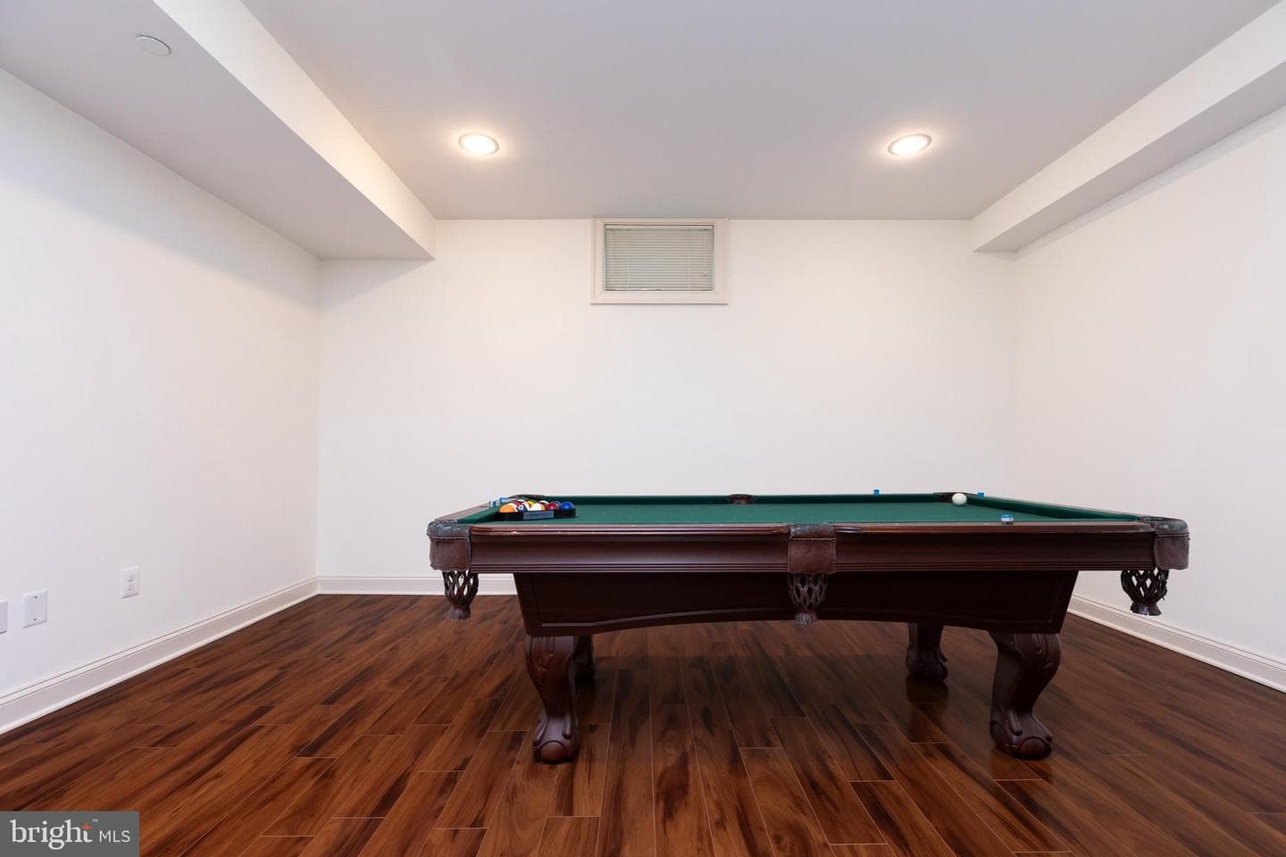 215 N Van Buren Street photo 140