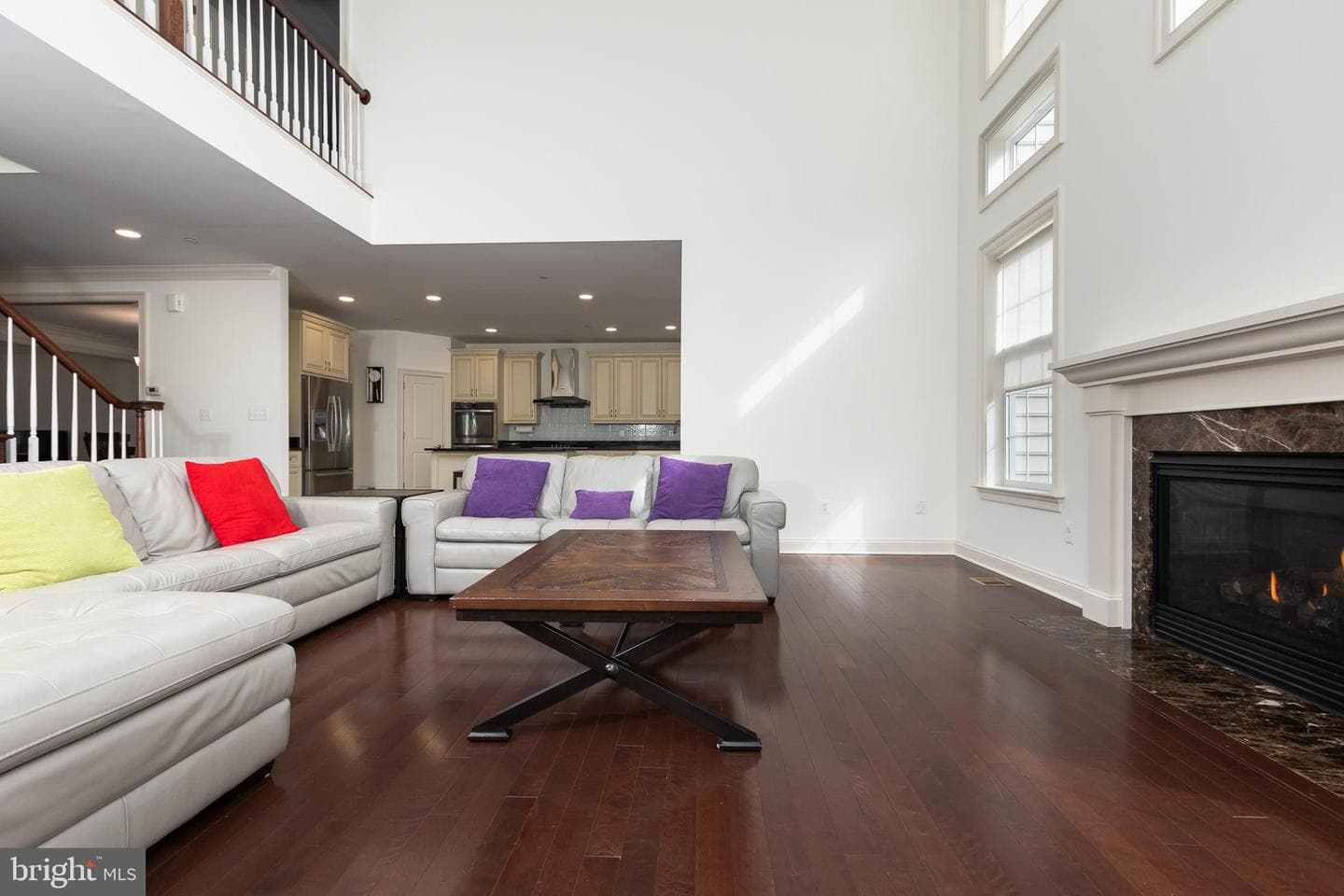 215 N Van Buren Street photo 77