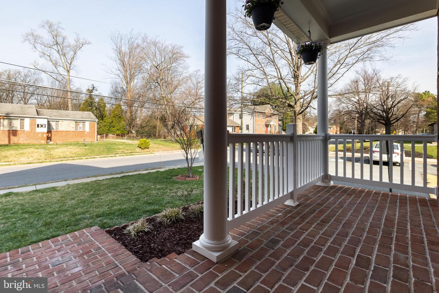 215 N Van Buren Street photo 8