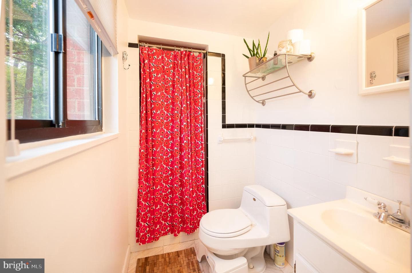 7611 Maple Avenue #503 photo 17