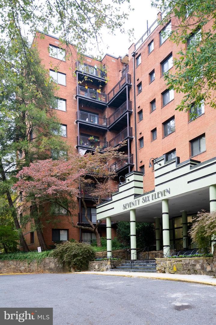 7611 Maple Avenue #503 photo 29