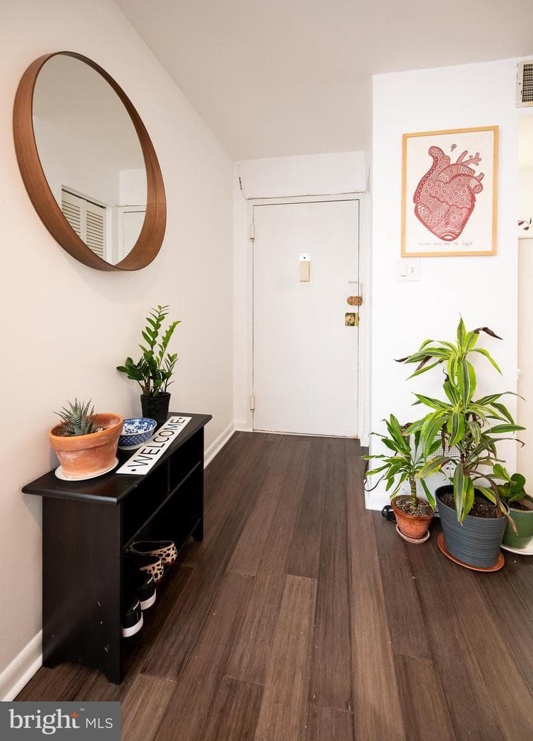 7611 Maple Avenue #503 photo 9