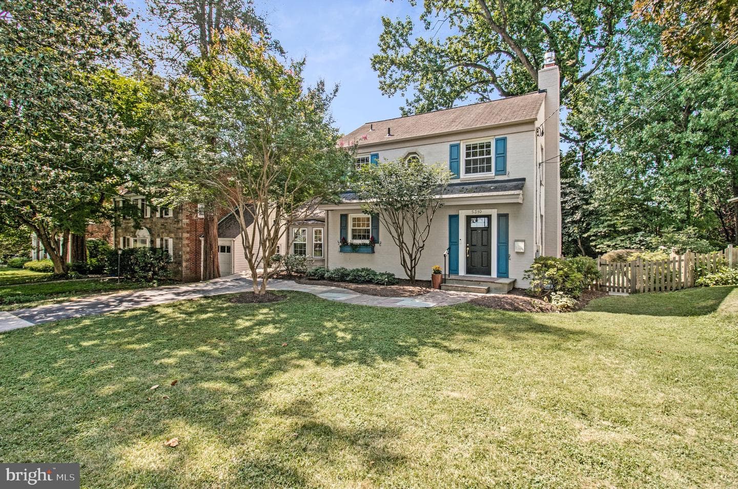 5310 Mckinley Street, Bethesda