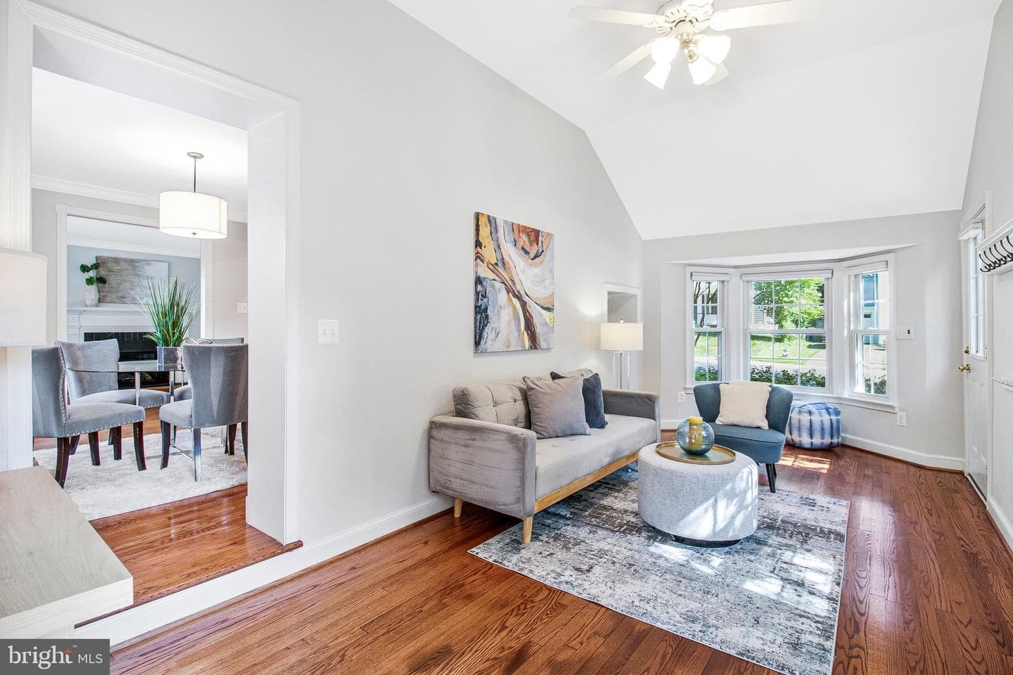 5310 Mckinley Street photo 10