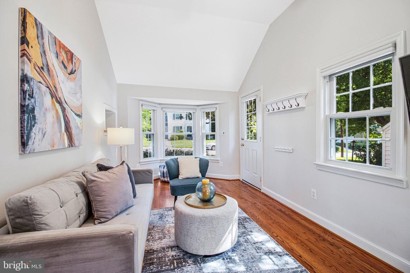 5310 Mckinley Street photo 12