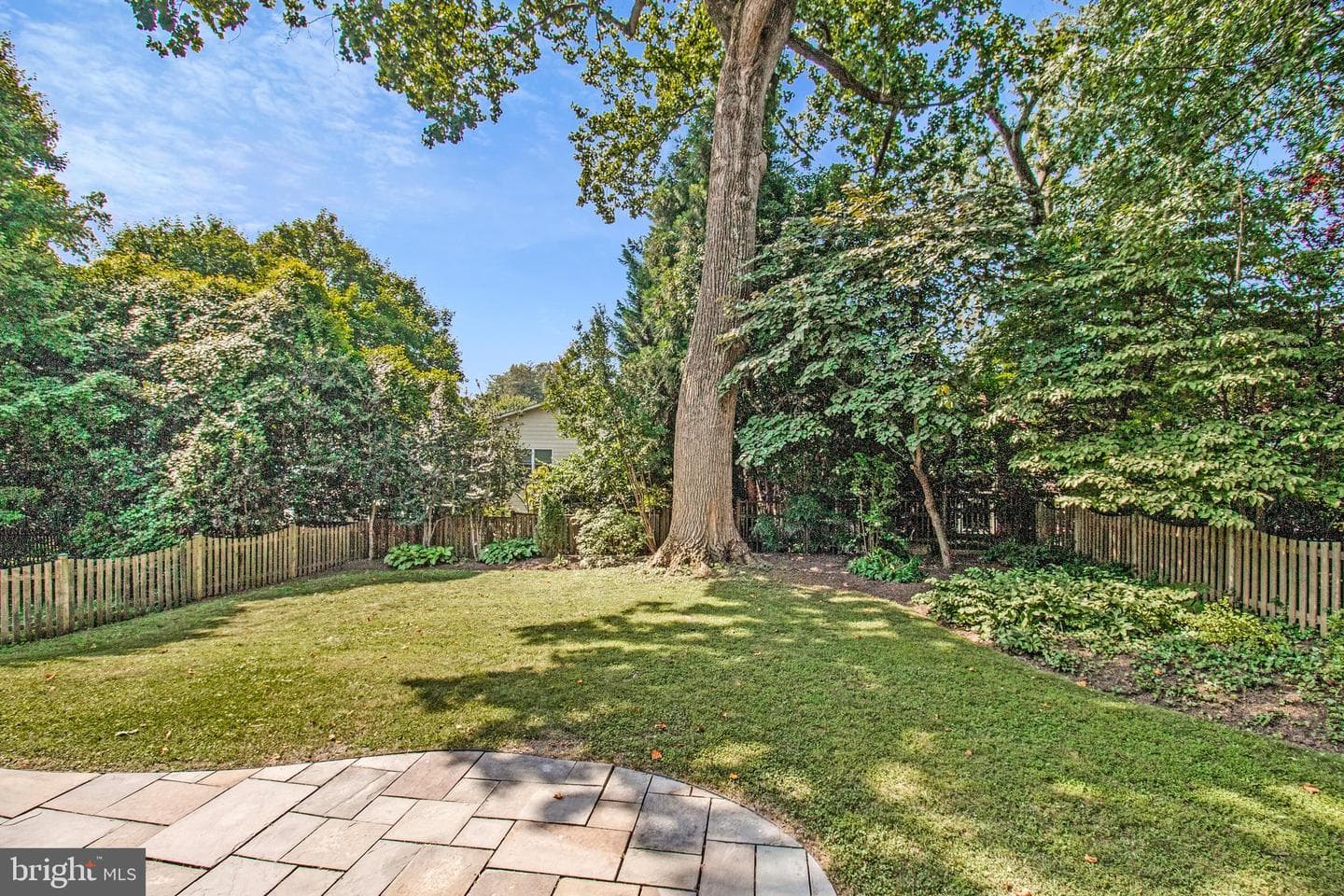 5310 Mckinley Street photo 16