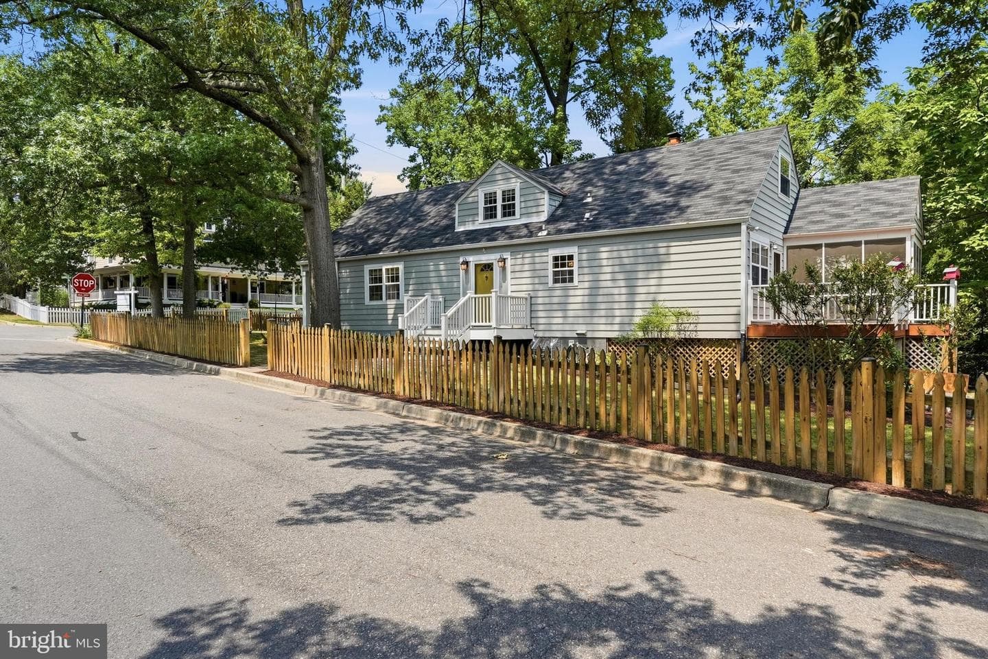 901 Davis Avenue, Takoma Park