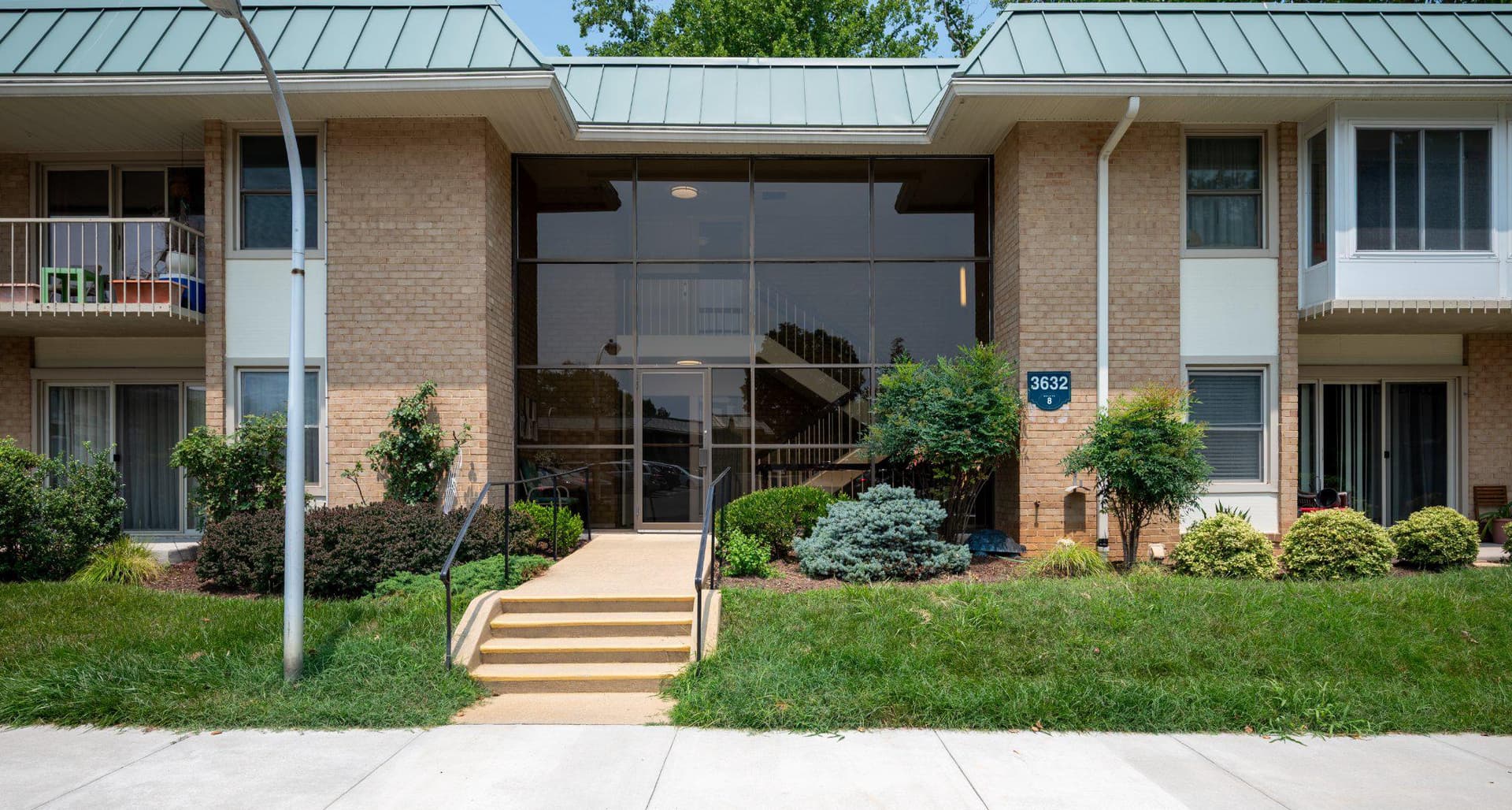 3632 Gleneagles Drive #8-1f, Silver Spring