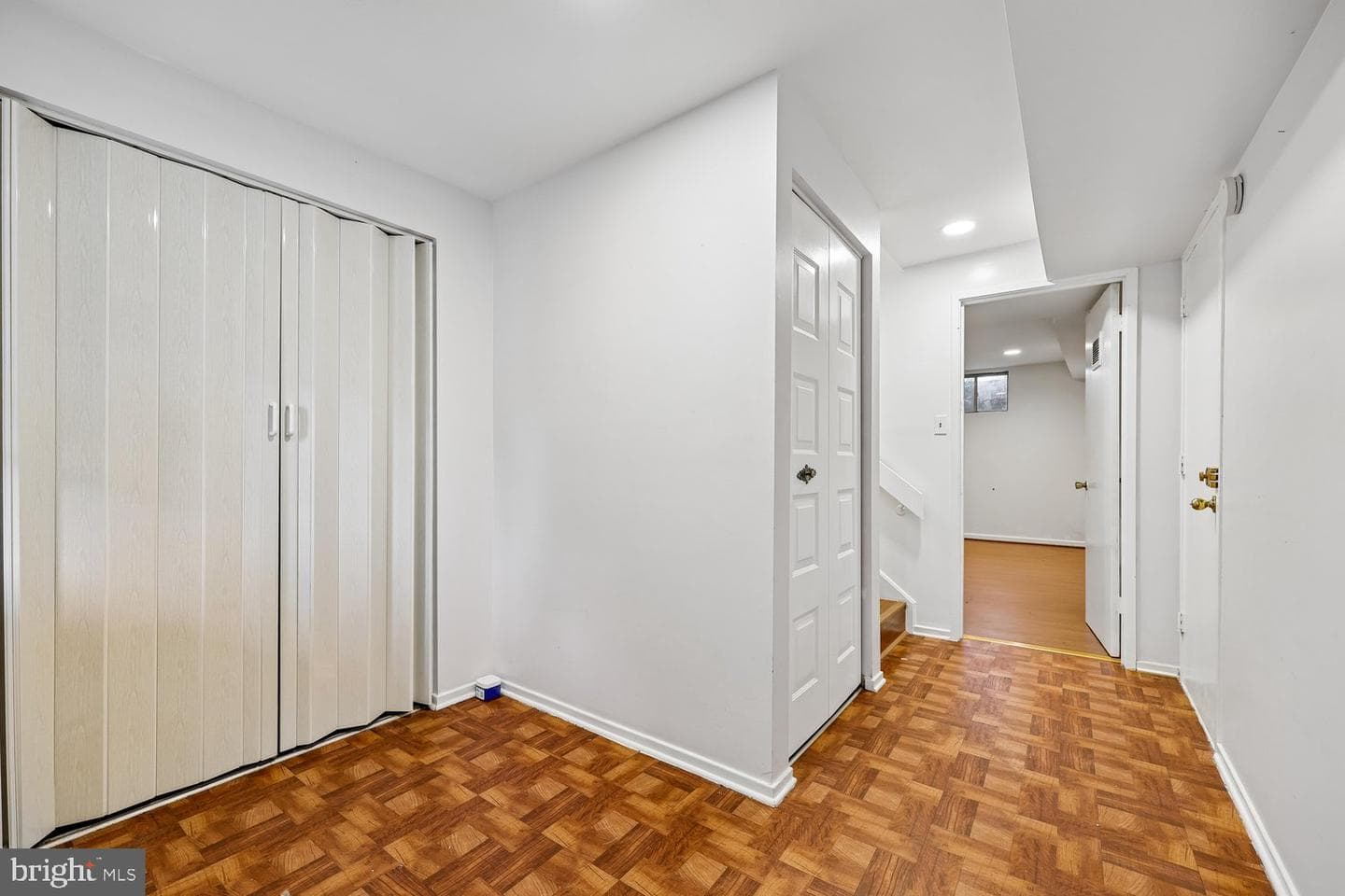 9507 Fern Hollow Way photo 4