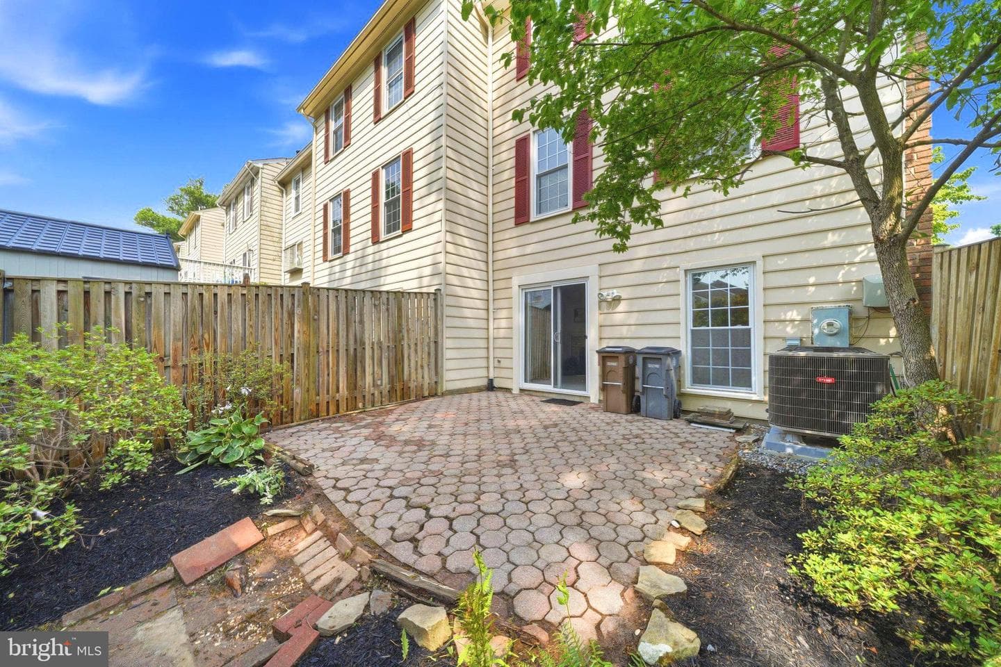 16 Ritchfield Court photo 54