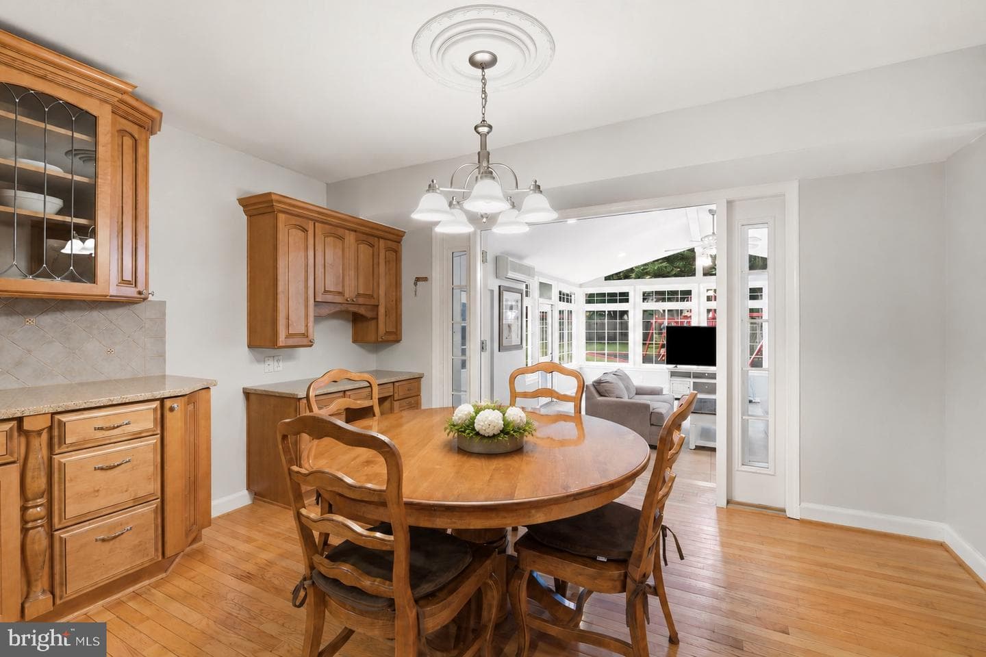 3800 Queen Mary Drive photo 14