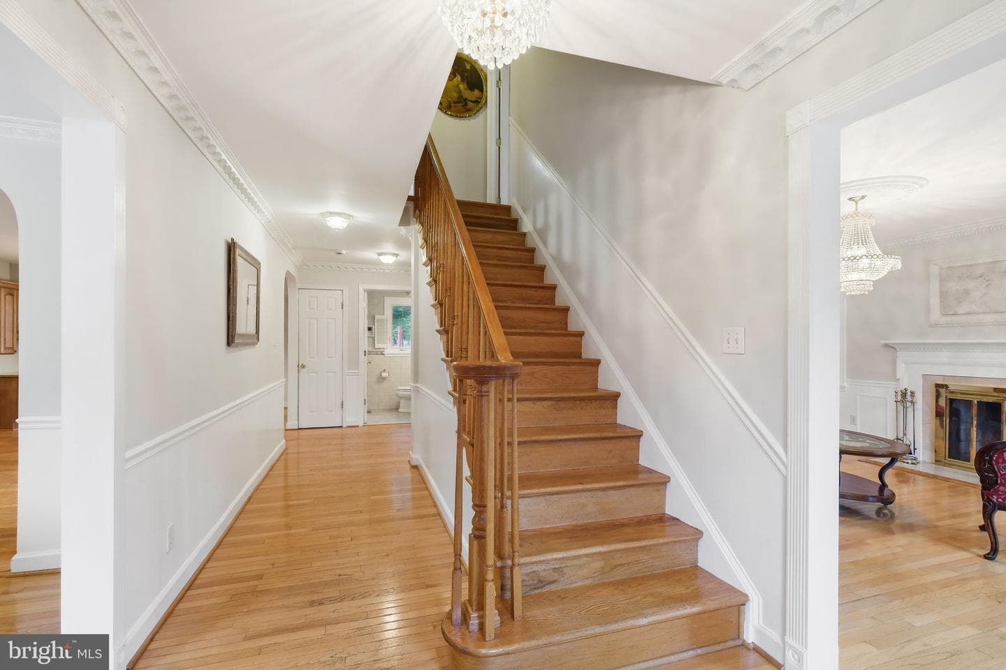 3800 Queen Mary Drive photo 21