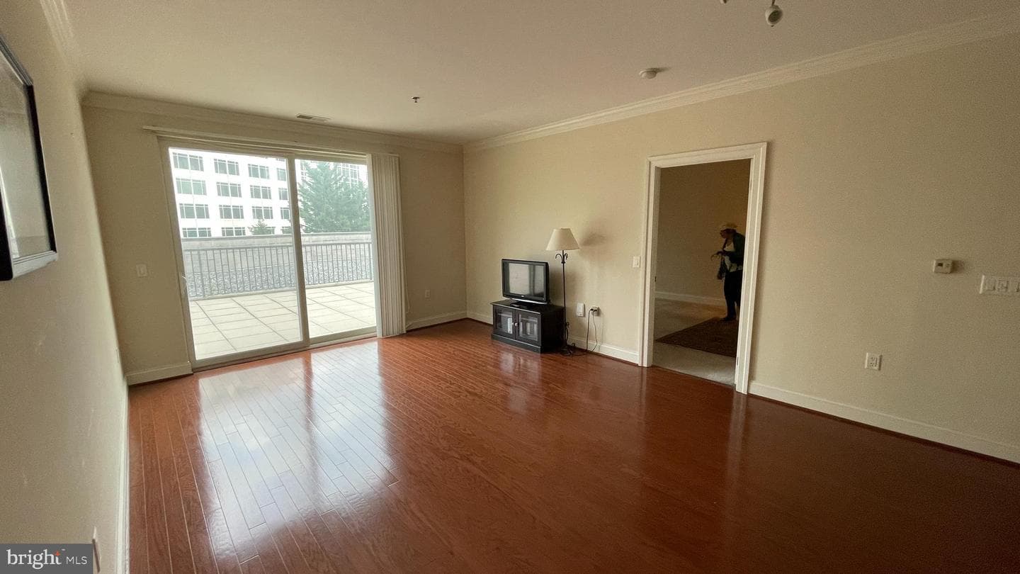 38 Maryland Avenue #224 photo 7