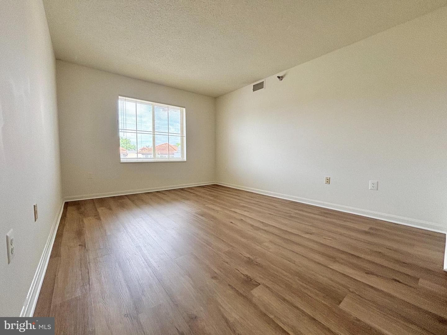14800 Pennfield Circle #408 photo 8