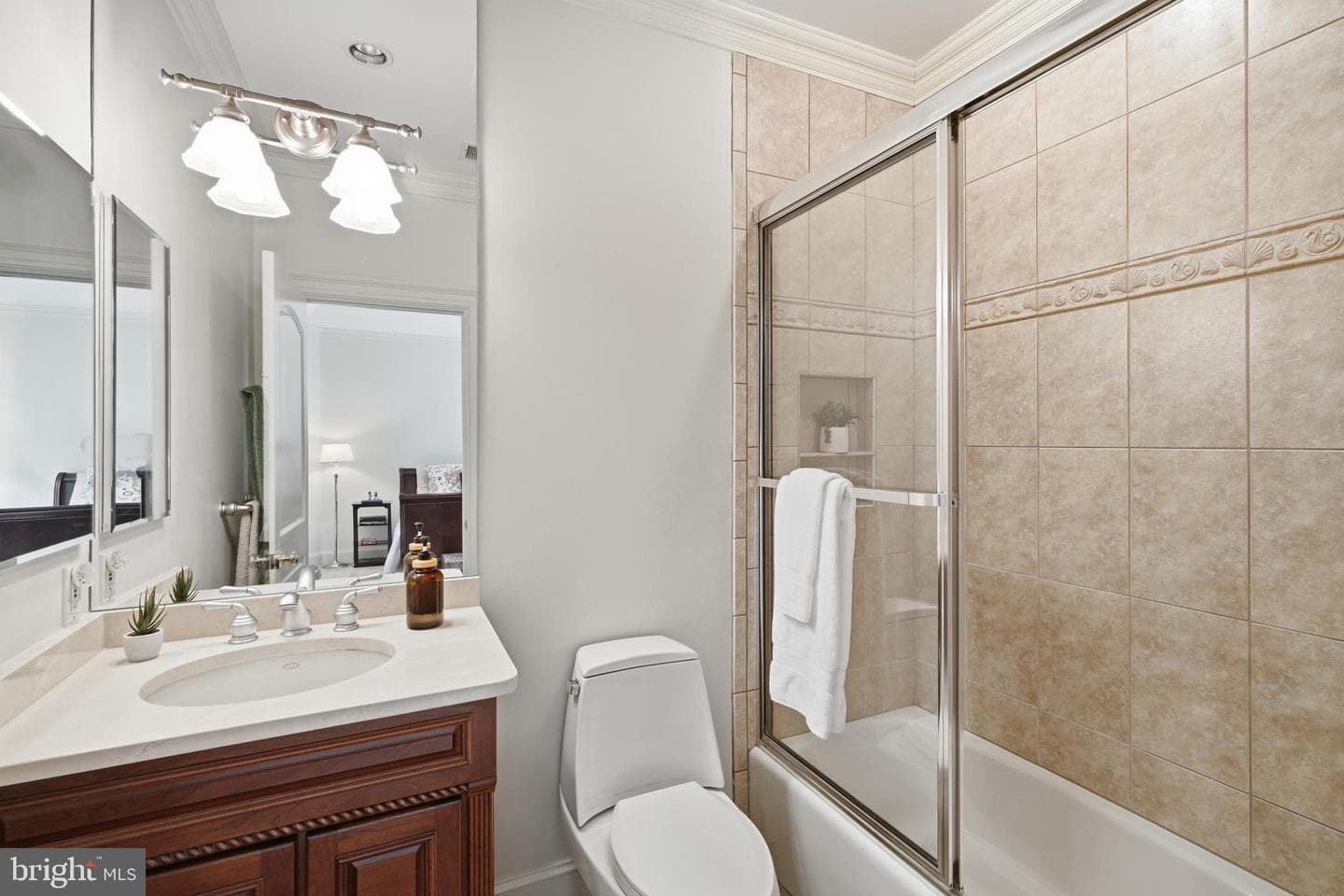 9833 Avenel Farm Drive photo 27