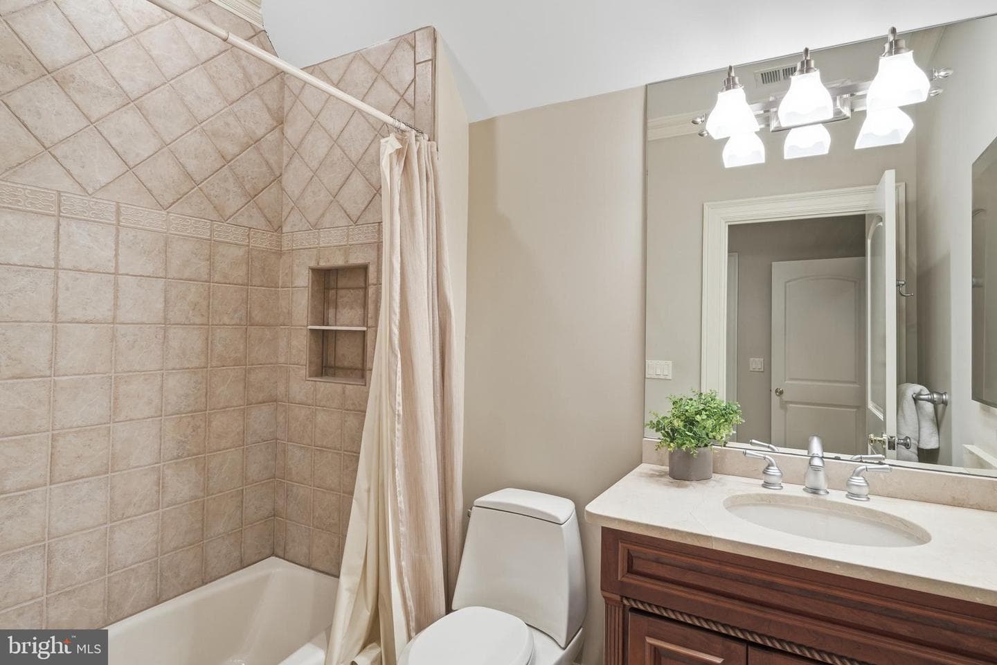 9833 Avenel Farm Drive photo 30