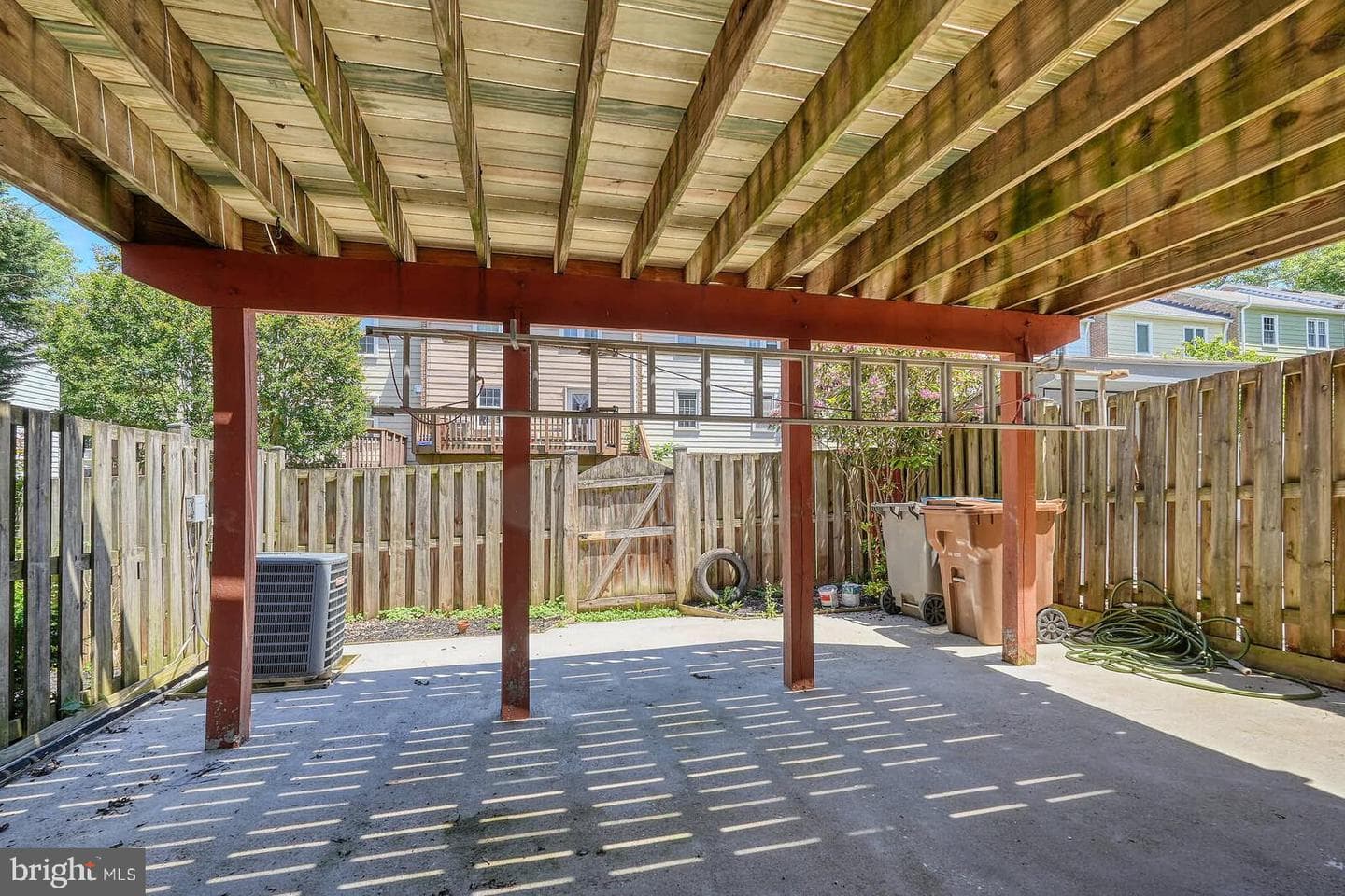 214 Pender Place photo 38