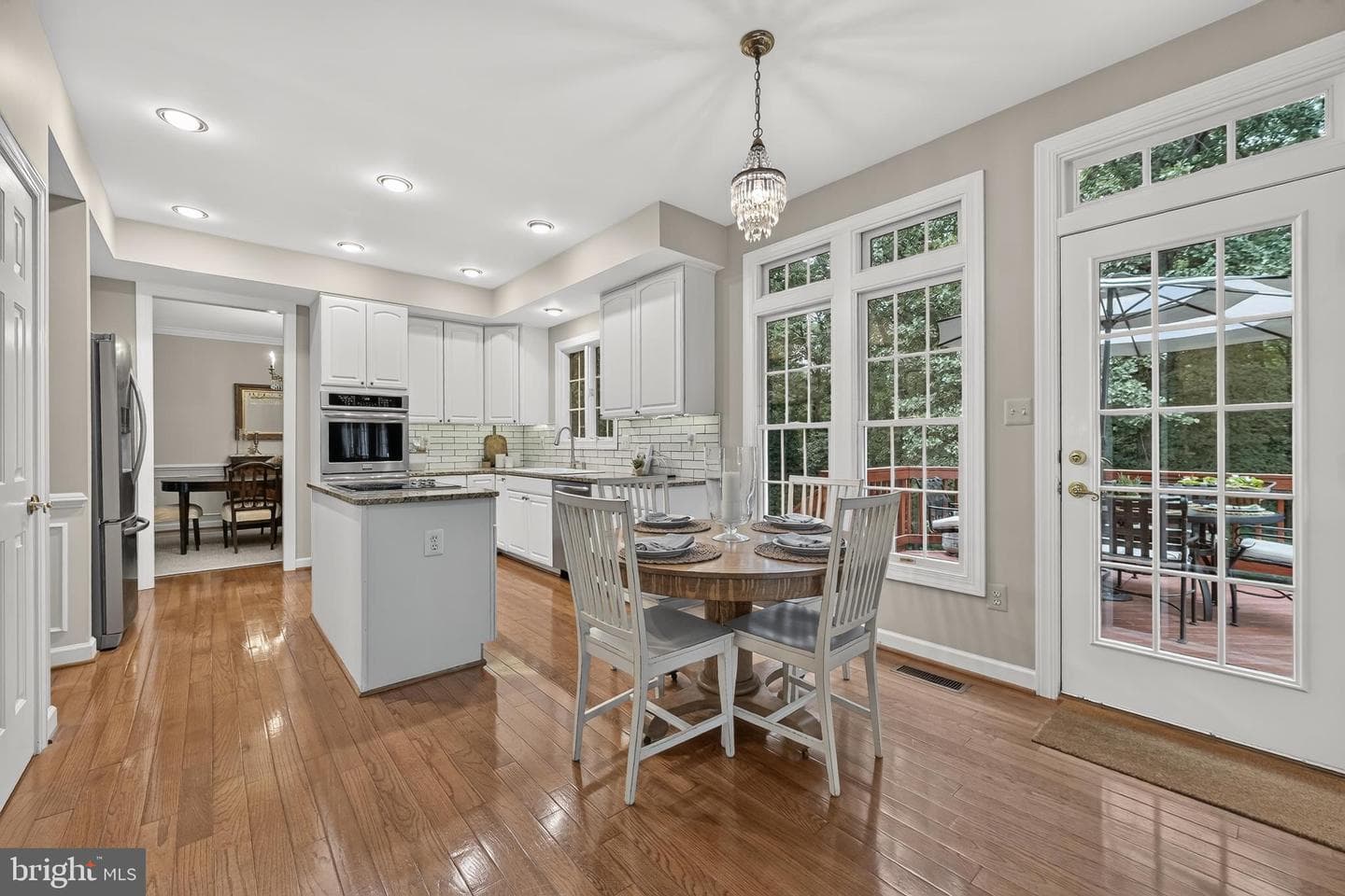 12815 Doe Lane photo 19