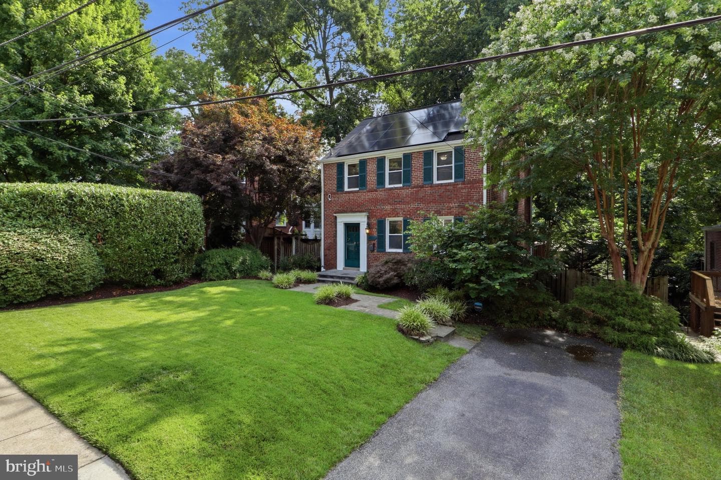 10211 Sutherland Road photo 44