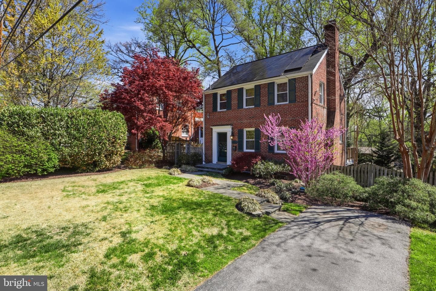 10211 Sutherland Road photo 47