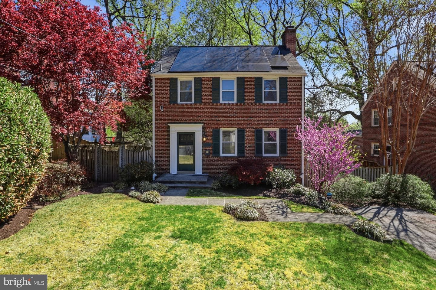 10211 Sutherland Road photo 48