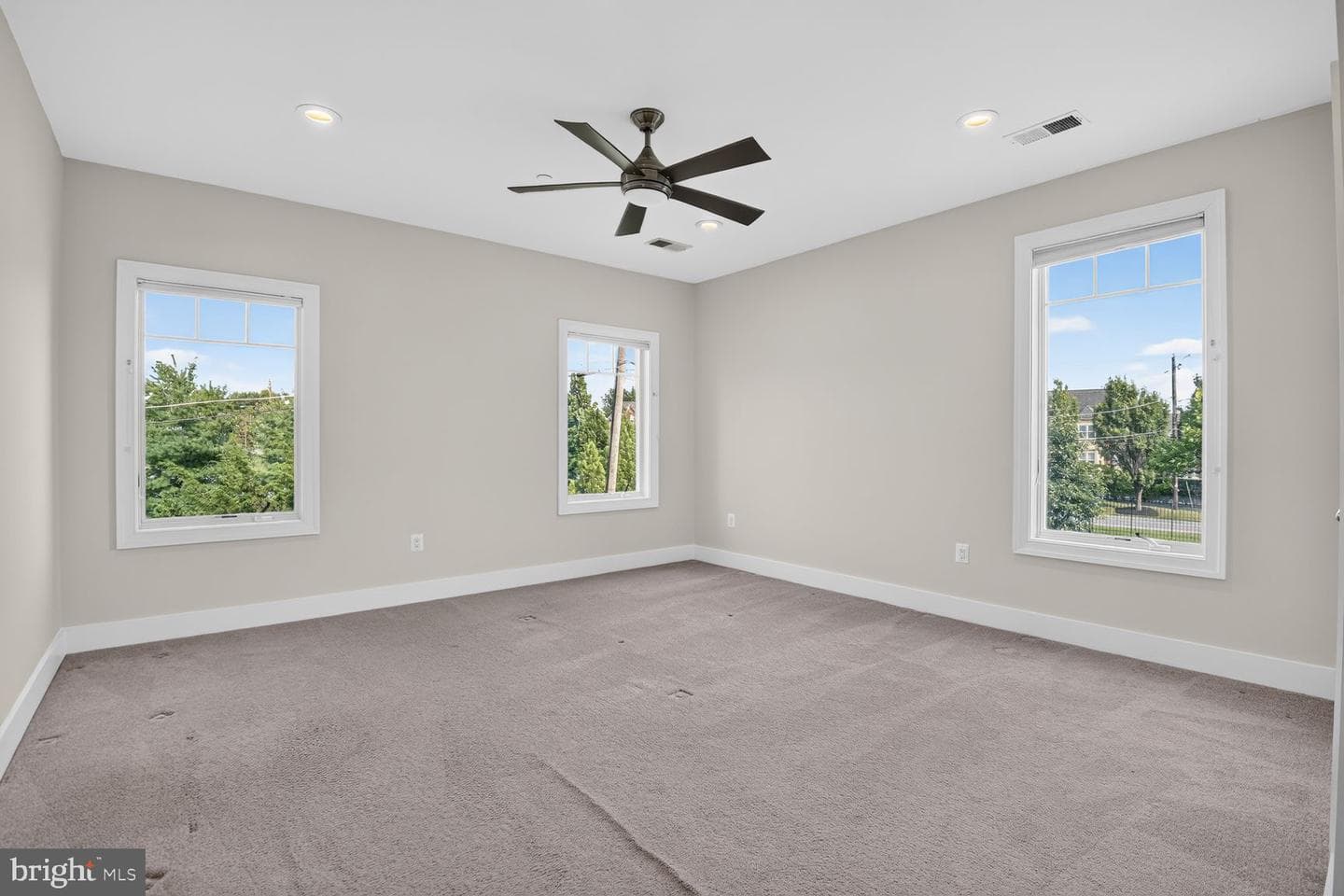 13828 Travilah Road photo 27