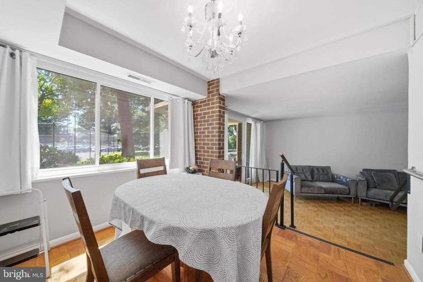 2105 Unit 15-103 Walsh View Terrace #15 photo 16