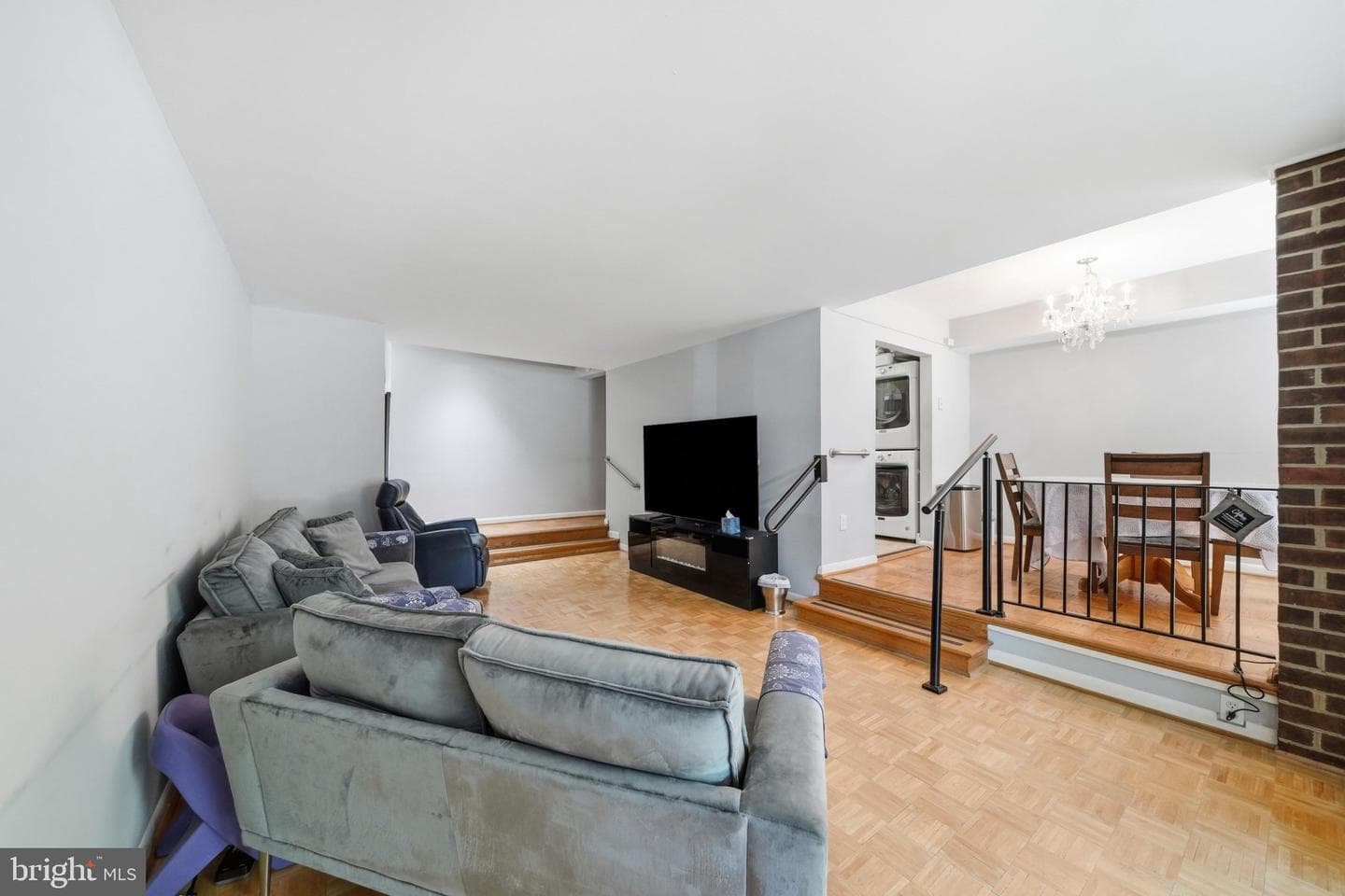 2105 Unit 15-103 Walsh View Terrace #15 photo 25