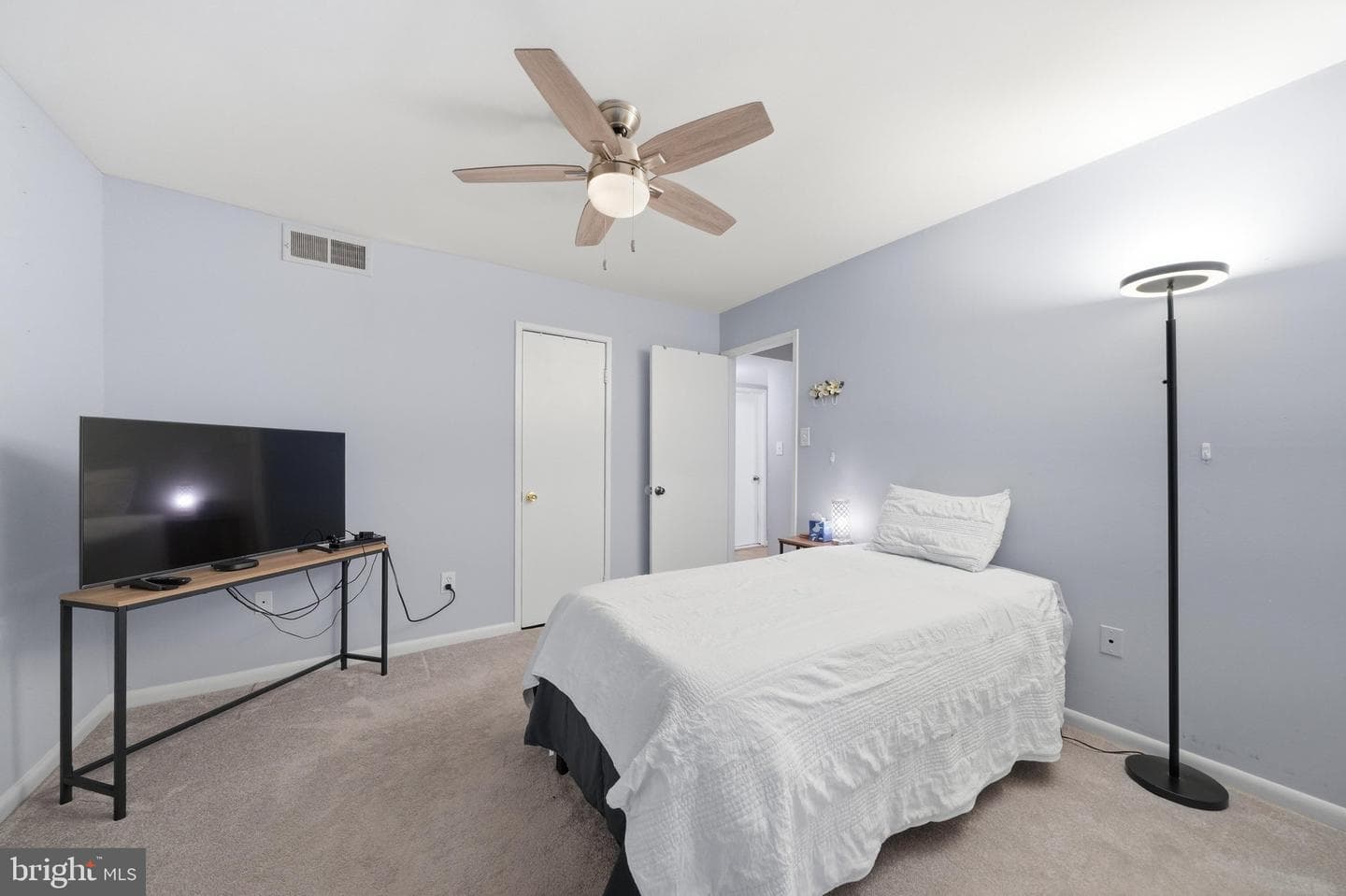 2105 Unit 15-103 Walsh View Terrace #15 photo 37