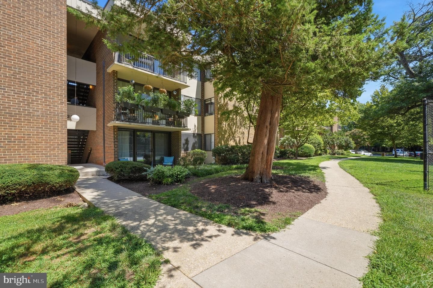 2105 Unit 15-103 Walsh View Terrace #15 photo 41