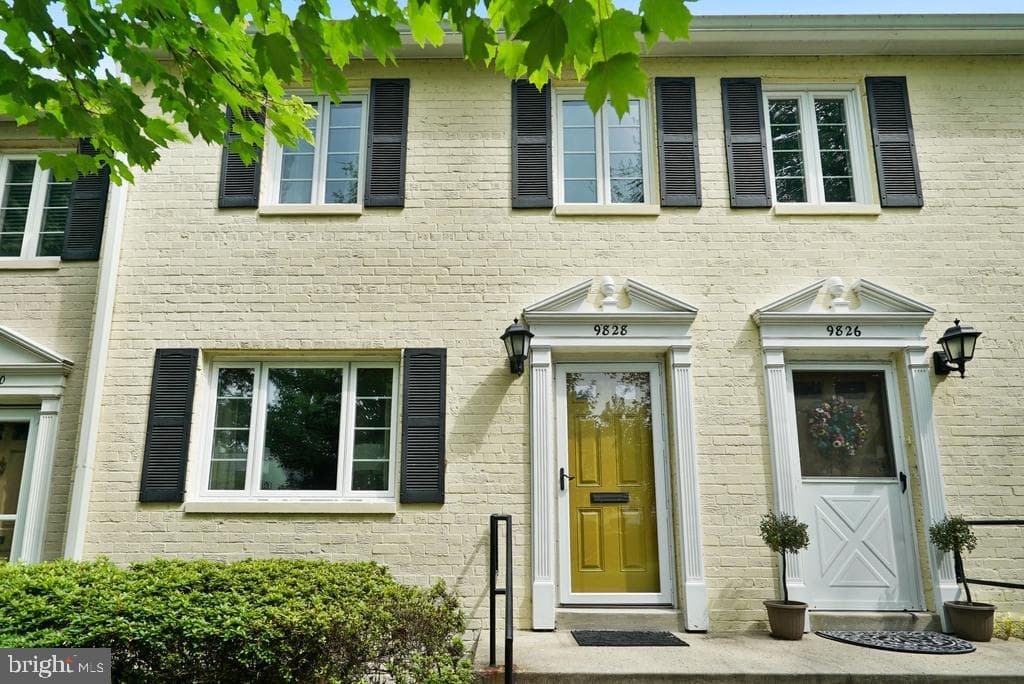 9828 Hollow Glen Place #2560, Silver Spring