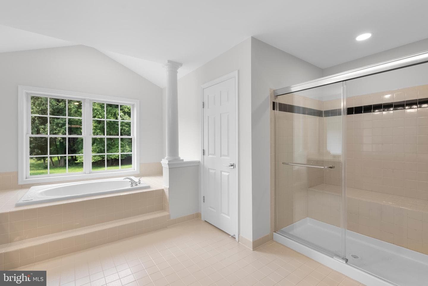 22811 Timber Creek Lane photo 27