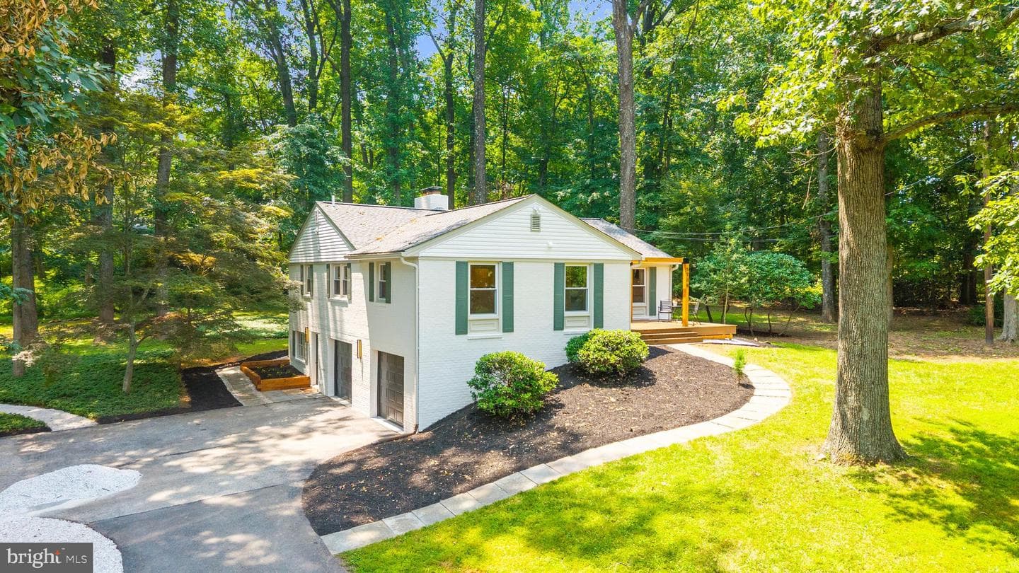 5708 Annamarie Court, Rockville