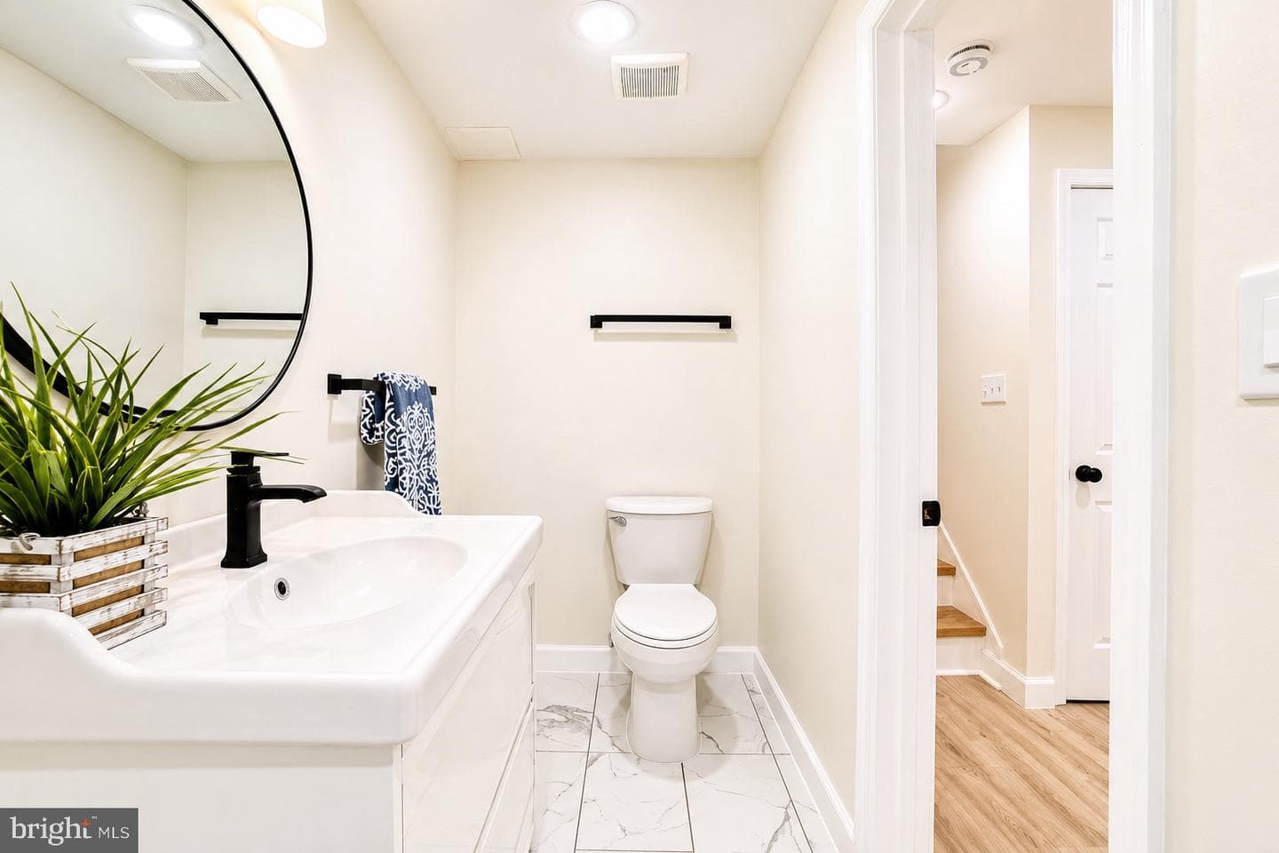 413 Hurley Avenue photo 42