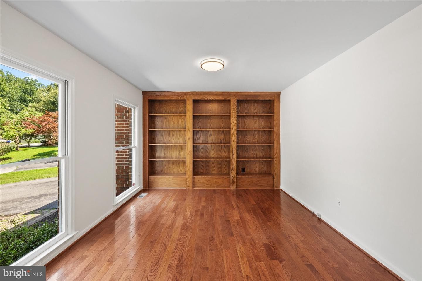 13242 Osterport Drive photo 6