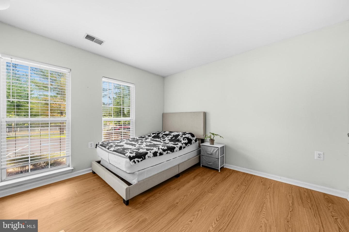 13306 Kilmarnock Way #3-L photo 13