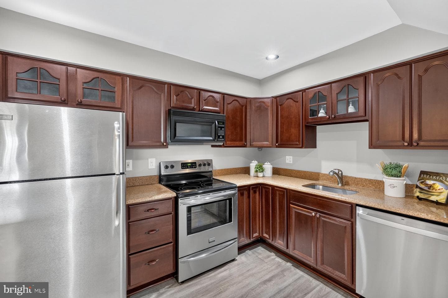 13143 Musicmaster Drive #127 photo 13