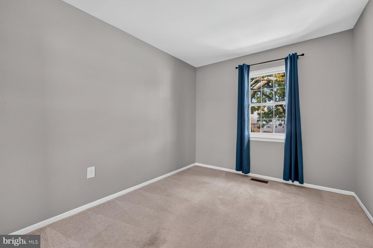 13143 Musicmaster Drive #127 photo 16