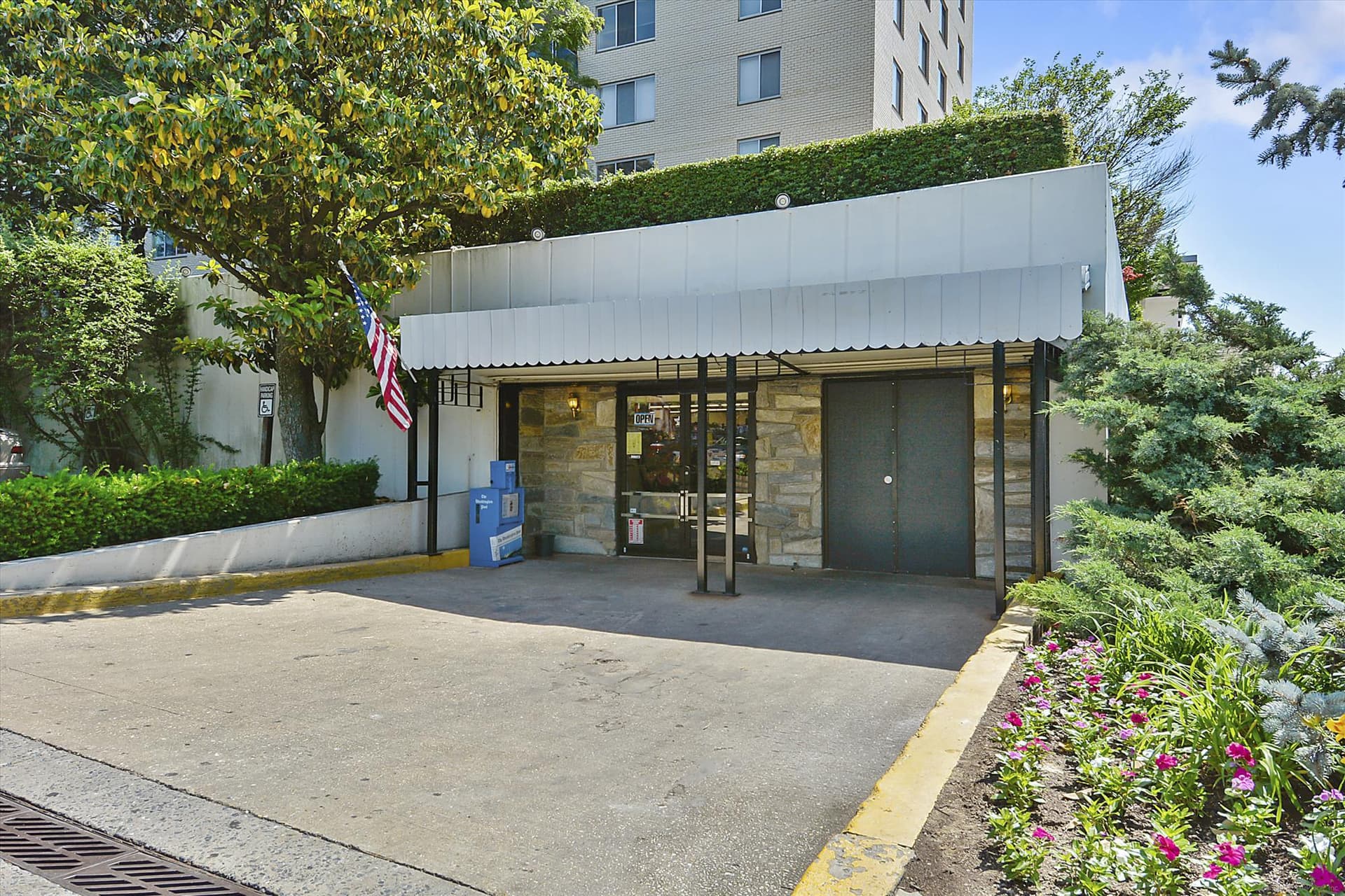 10500 Rockville Pike #122 photo 30