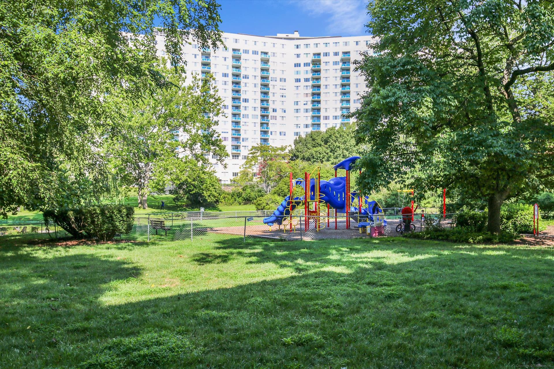 10500 Rockville Pike #122 photo 31