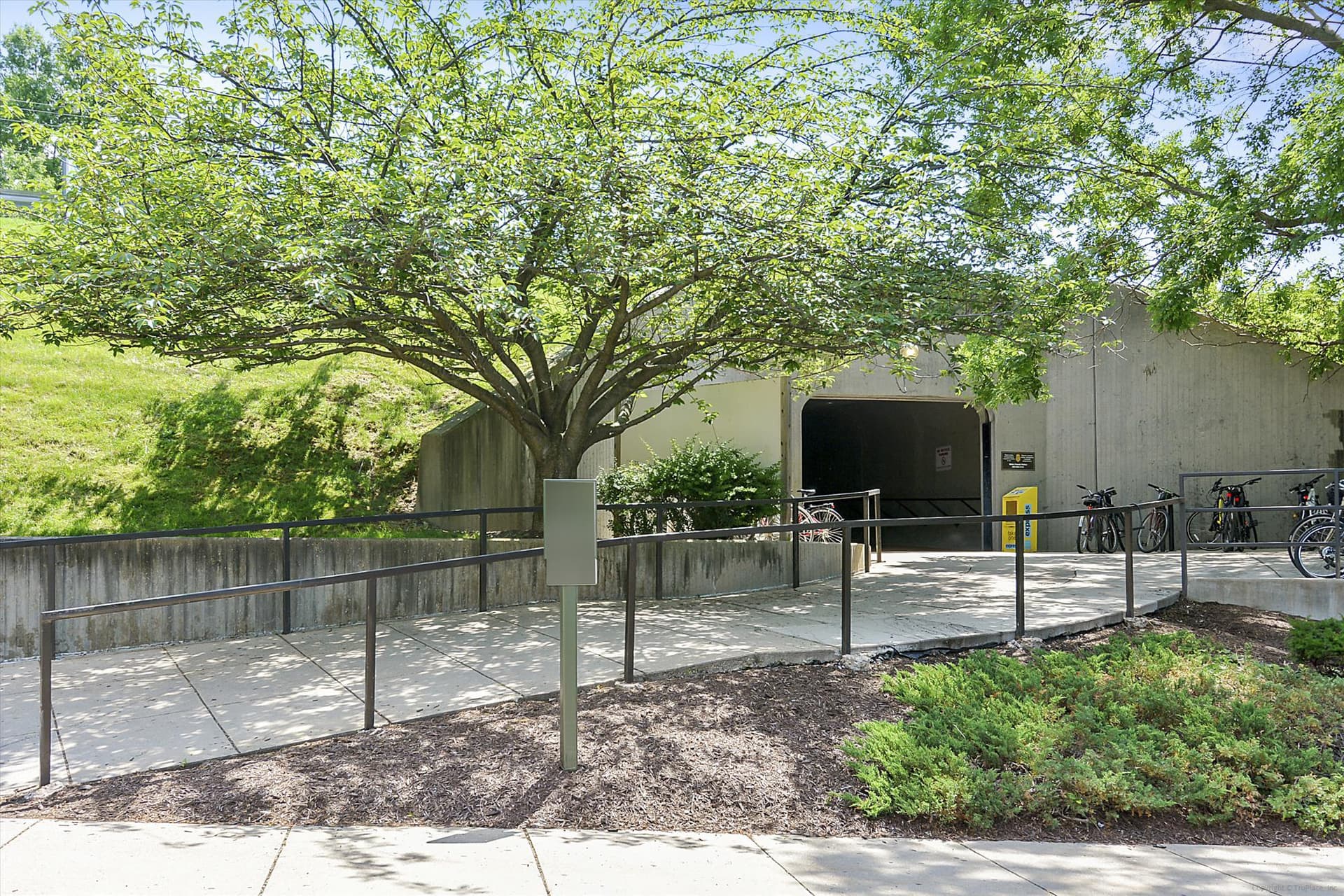 10500 Rockville Pike #122 photo 36