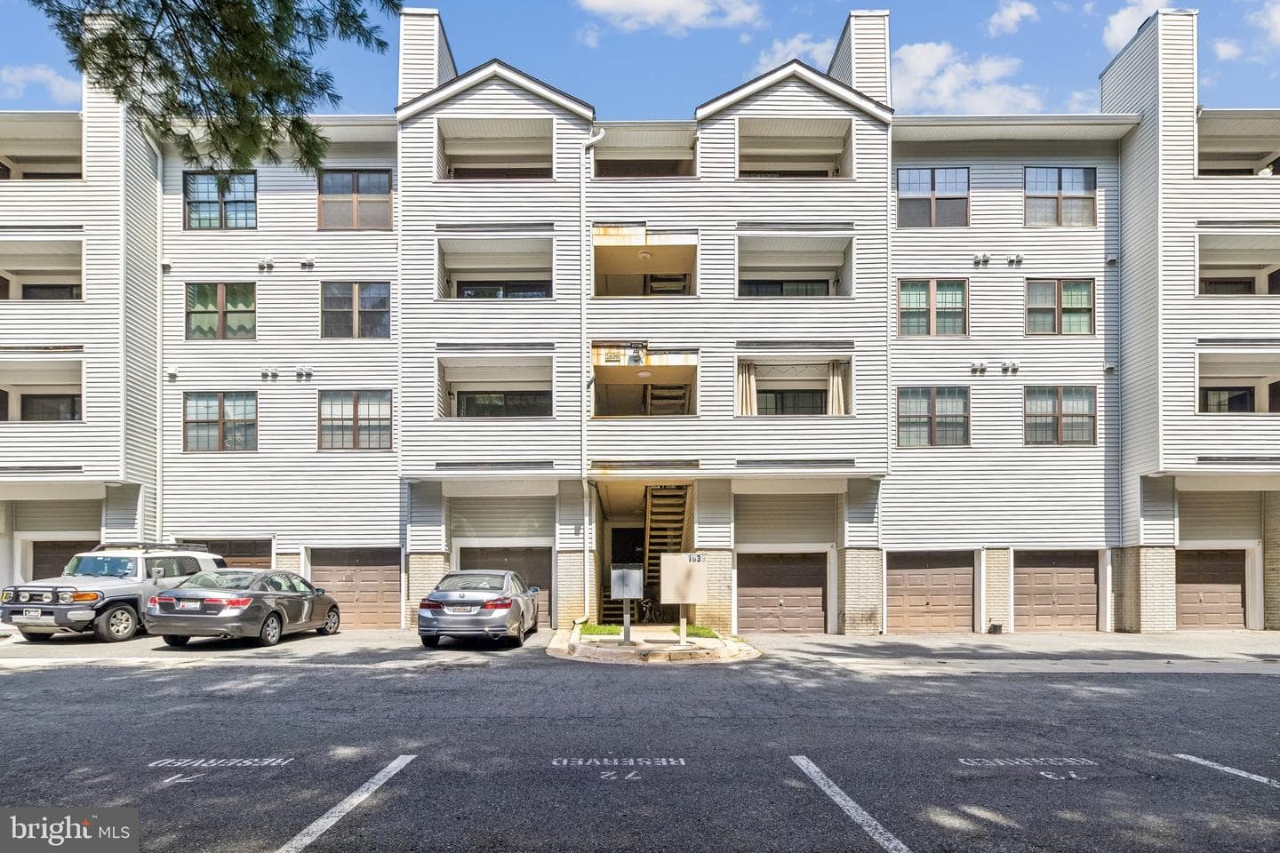 1639 Carriage House Terrace #1639-H, Silver Spring
