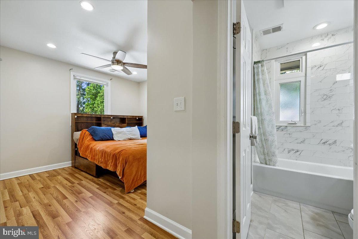 8407 Tahona Drive photo 13