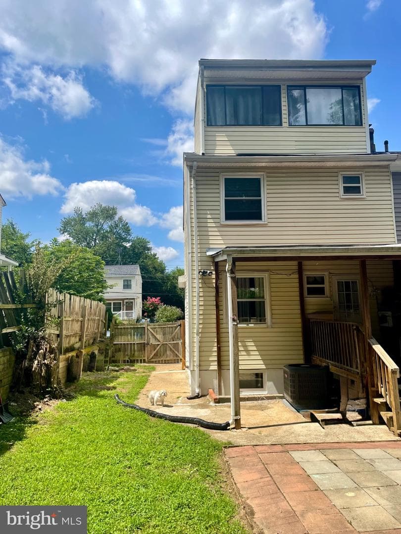 3525 Edwin Street photo 29