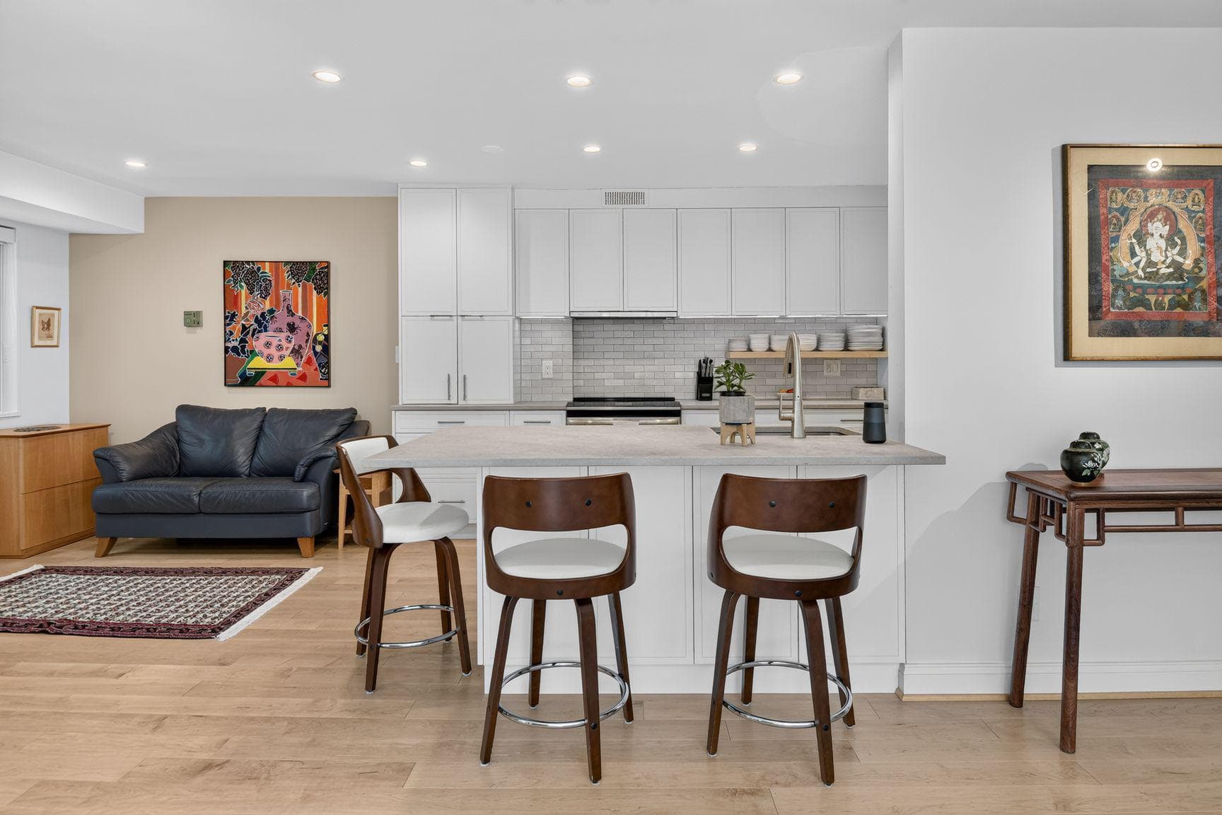 5100 Dorset Avenue #304 photo 8
