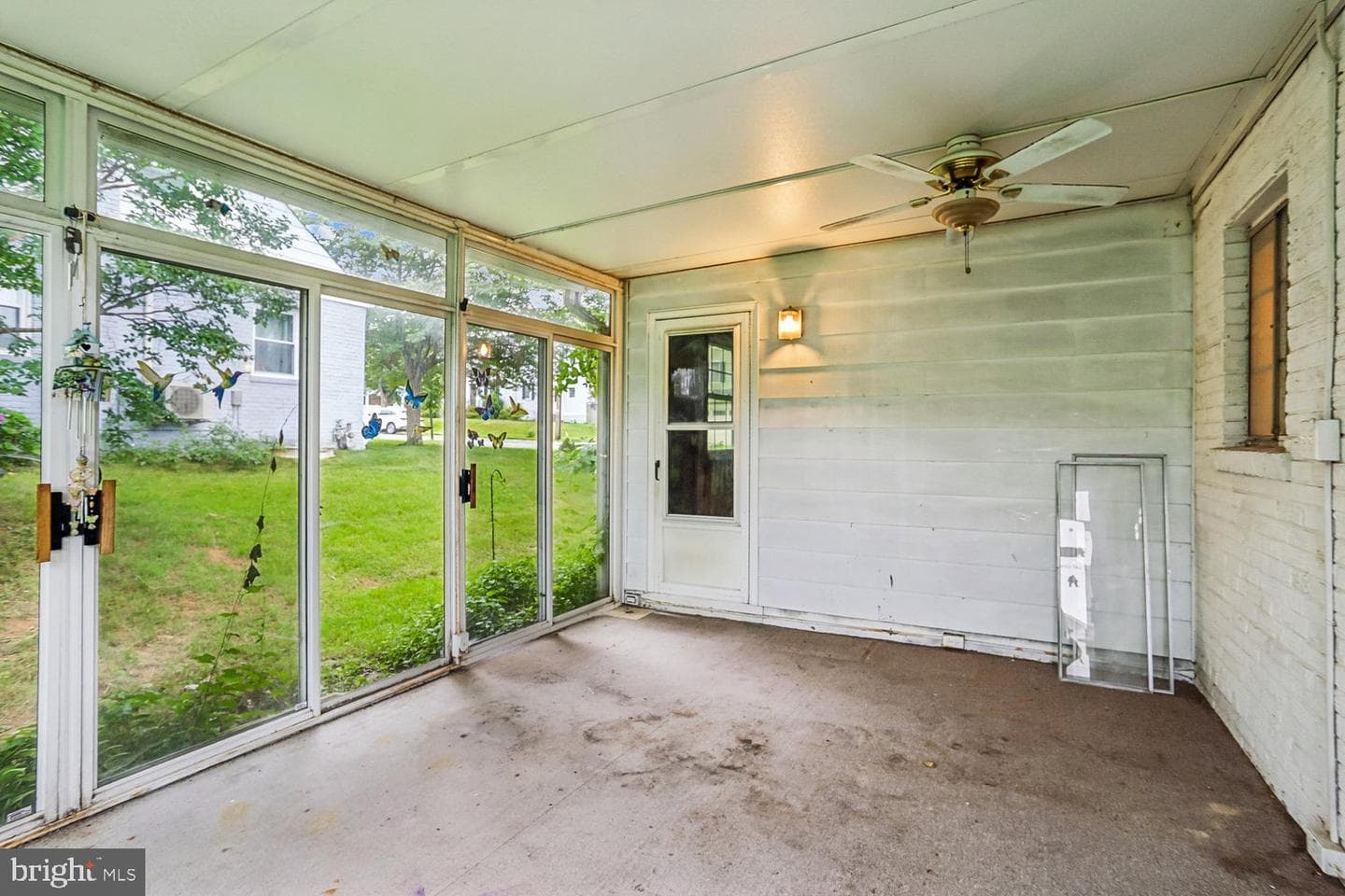 10411 Ewell Avenue photo 13