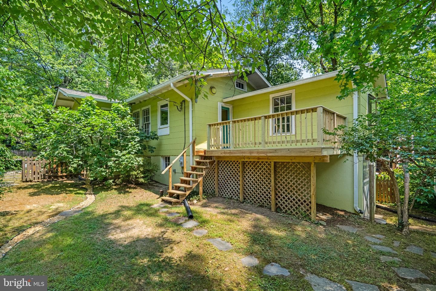 301 Elm Avenue photo 38