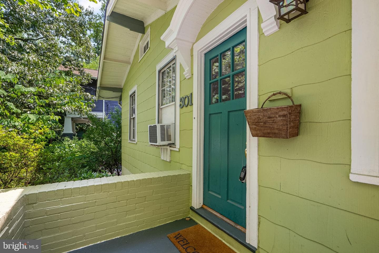 301 Elm Avenue photo 4